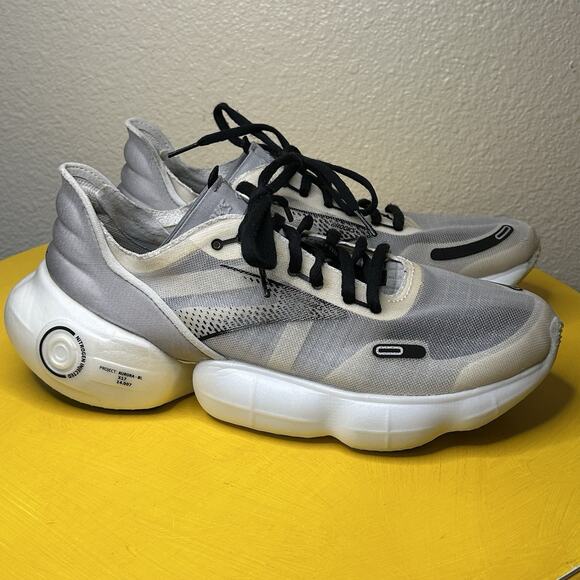 Brooks Mens Aurora BL 1103671D108 Gray Running Shoes Sneakers Size 10 B Flawed - Picture 1 of 15